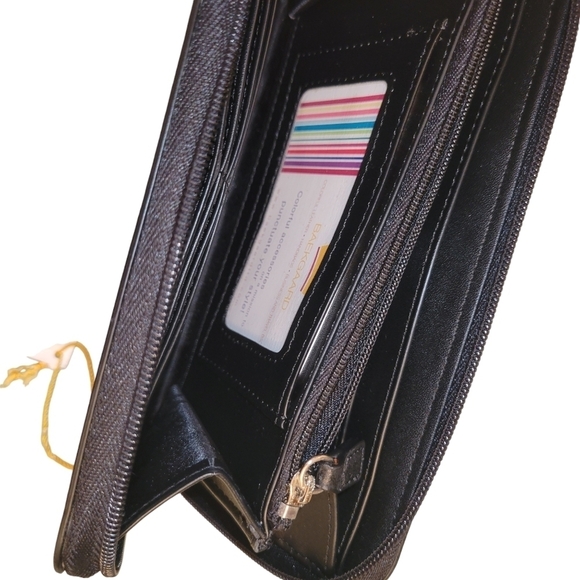 Baekgaard Wallet NWT 7.5" x 4" Black Tan White Green - Picture 3 of 4